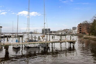 Building Photo - 300 Yarmouth St