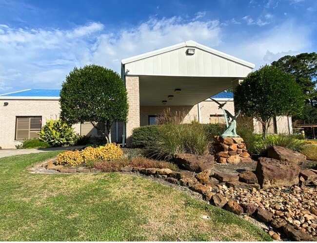 Building Photo - 14876 Cetus Ct