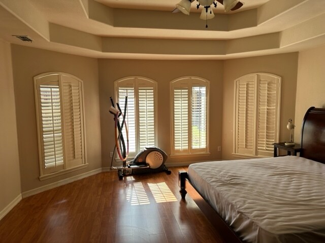 Building Photo - 2802 Dove Ave