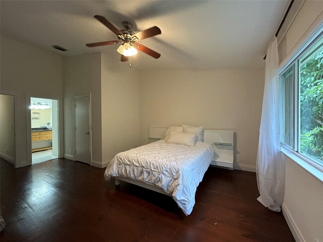 Building Photo - 1043 Kokomo Key Ln