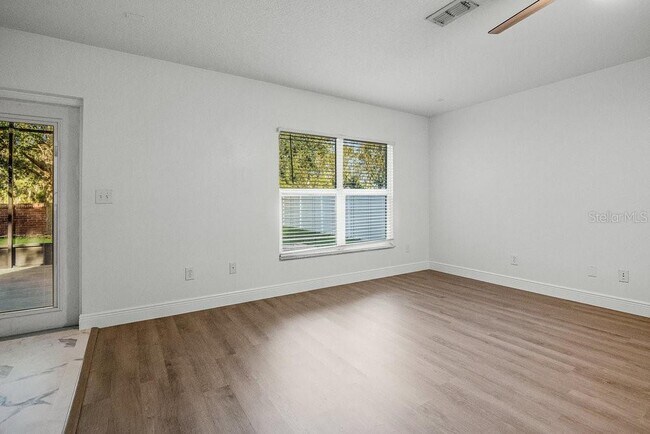Building Photo - 2016 Portcastle Cir
