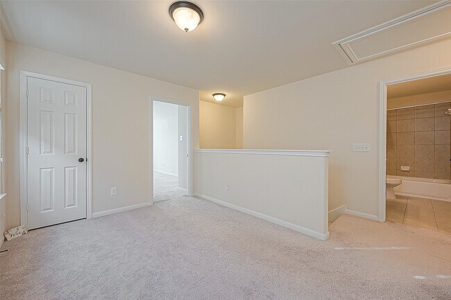 Building Photo - 6706 Honey Harvest Ln