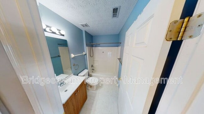Building Photo - 2173 Pacer Trail