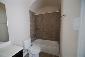 Building Photo - 24139 Valencia Ridge Ln
