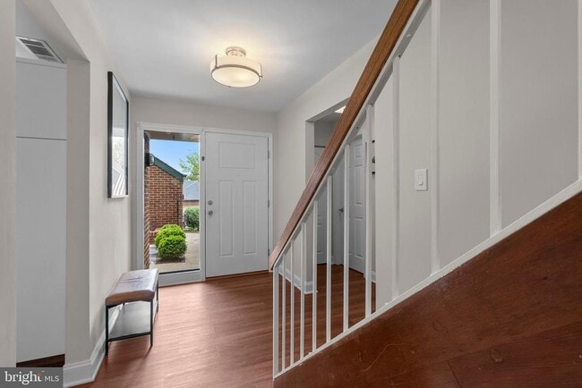 Building Photo - 11310 Harborside Cluster