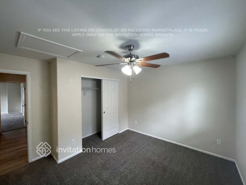 Building Photo - 2448 Bellavista St