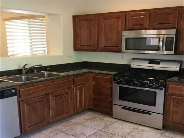 Building Photo - 8676 Luna Nuevo Ct