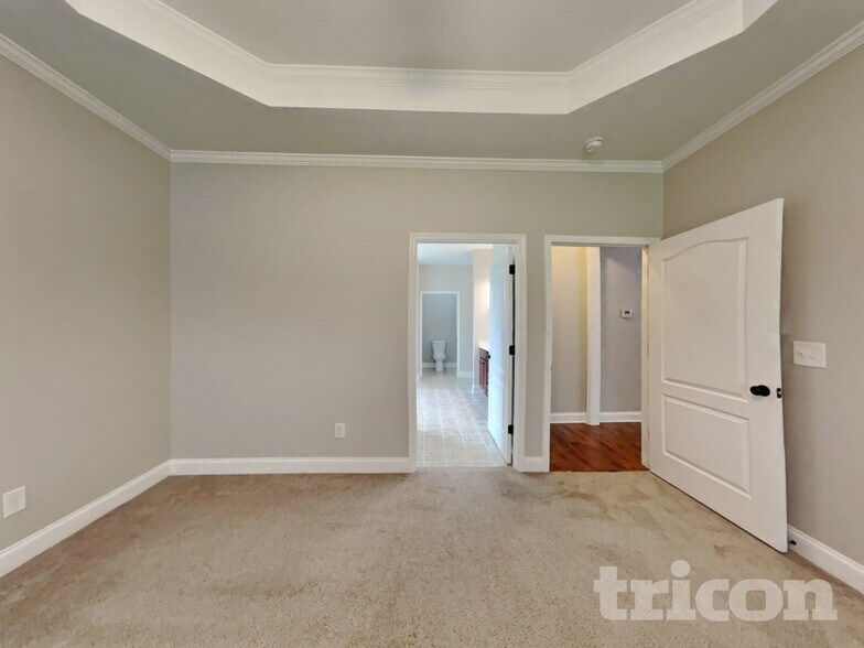 Building Photo - 230 Widgeon Way