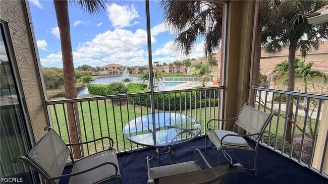 Building Photo - 6490 Aragon Way