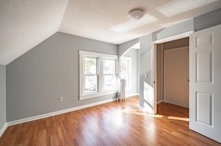 Building Photo - 15 Kimberly Ave