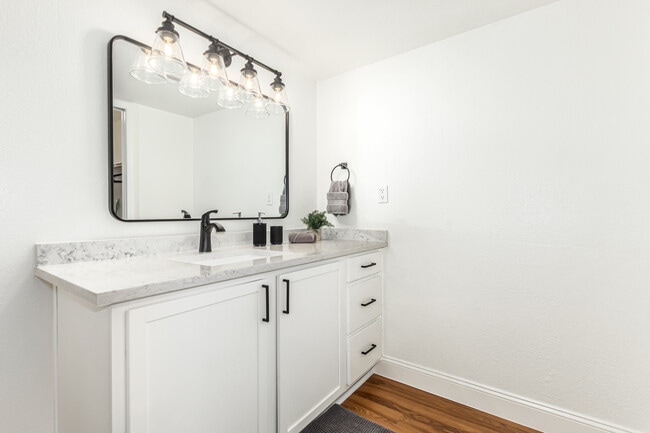 Building Photo - 8260 E Arabian Trail