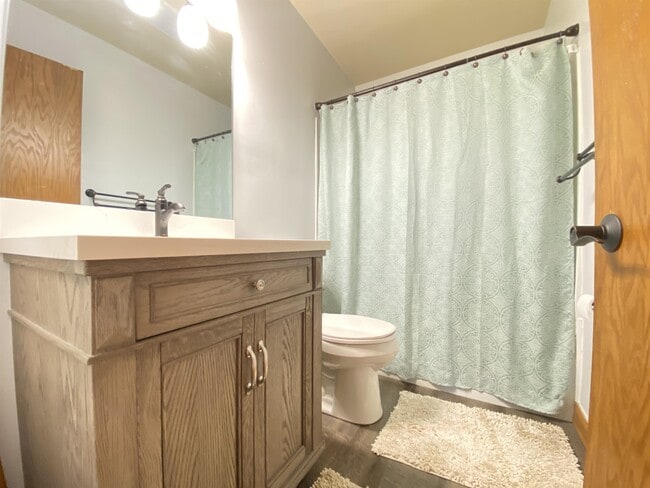 Building Photo - 1857 17th St NW