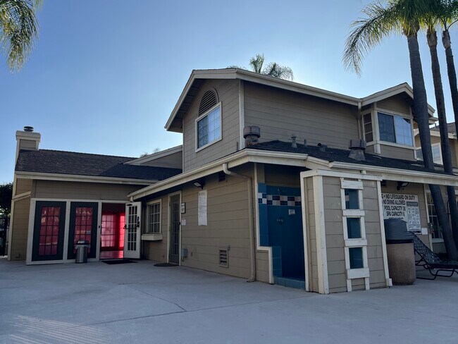 Building Photo - 3545 Grove St