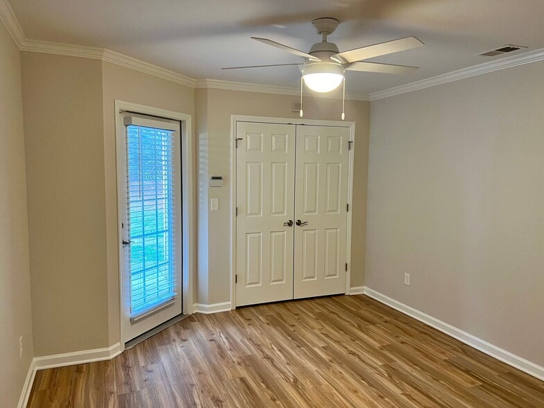 Building Photo - 130 Shallowford Reserve Dr