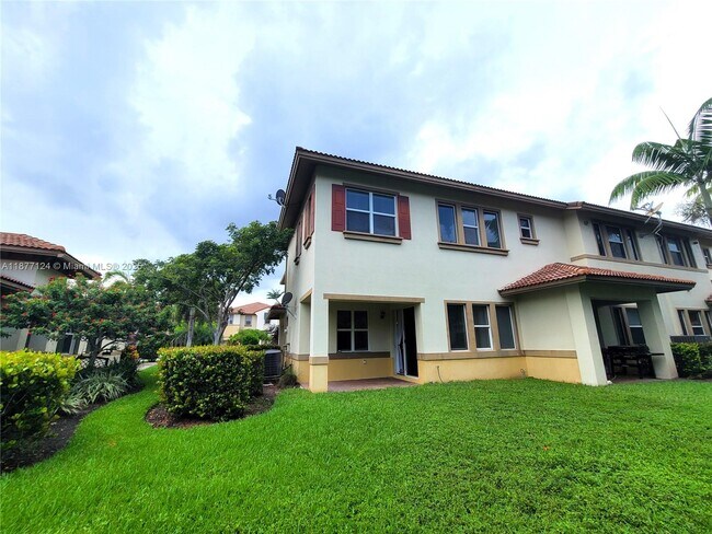 Building Photo - 6033 NW 118th Dr