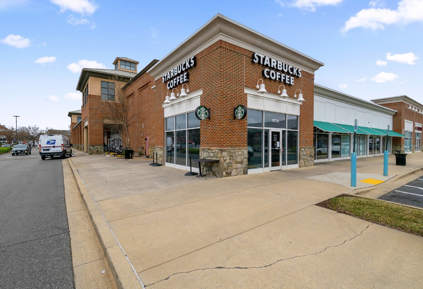 Building Photo - 13405 Wisteria Dr