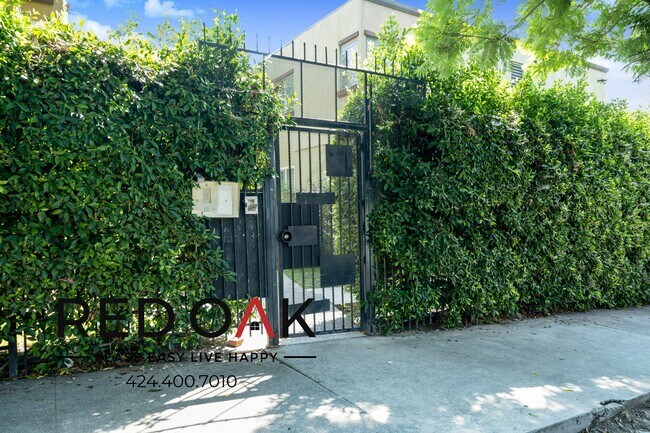 Building Photo - 254 S Carondelet St