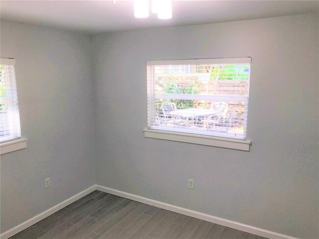 Building Photo - 2541 Floyd St