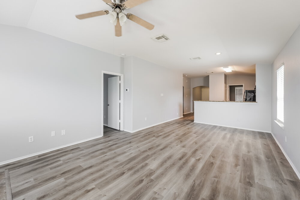 Building Photo - 19031 Wild Yaupon Dr