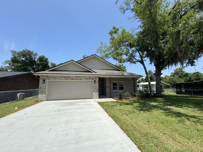 Primary Photo - "Charming 4 Bed, 2 Bath Home with Granite ...