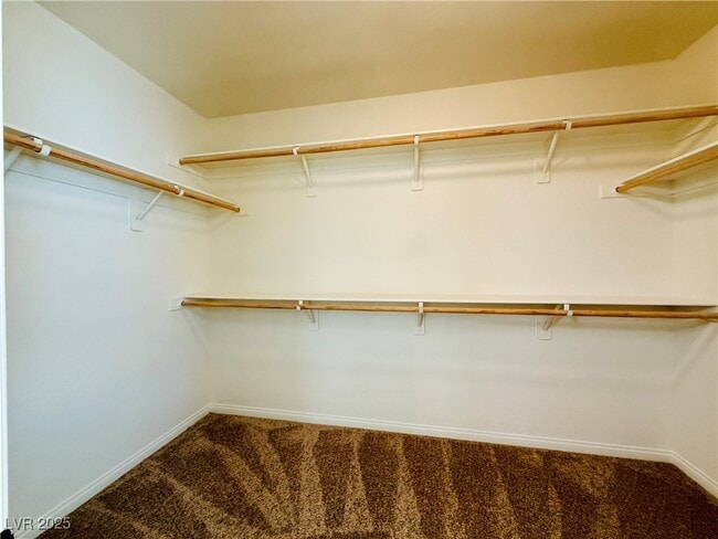 Building Photo - 7056 Ipe Wood Rd