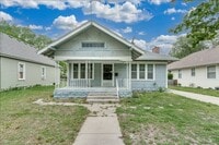 Building Photo - 321 Chautauqua