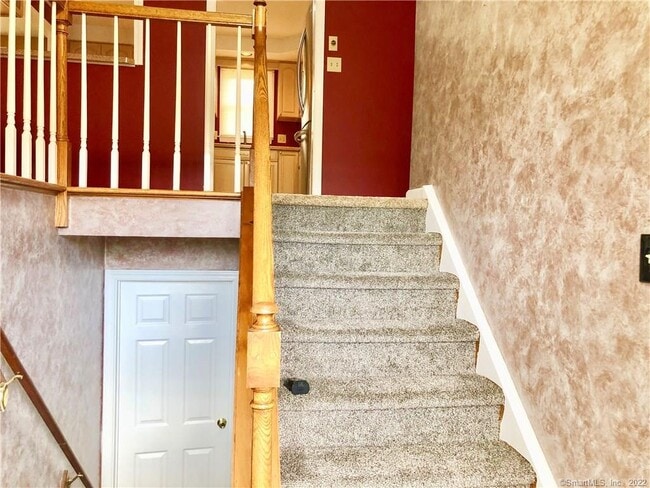 Building Photo - 49 Cheshire Dr