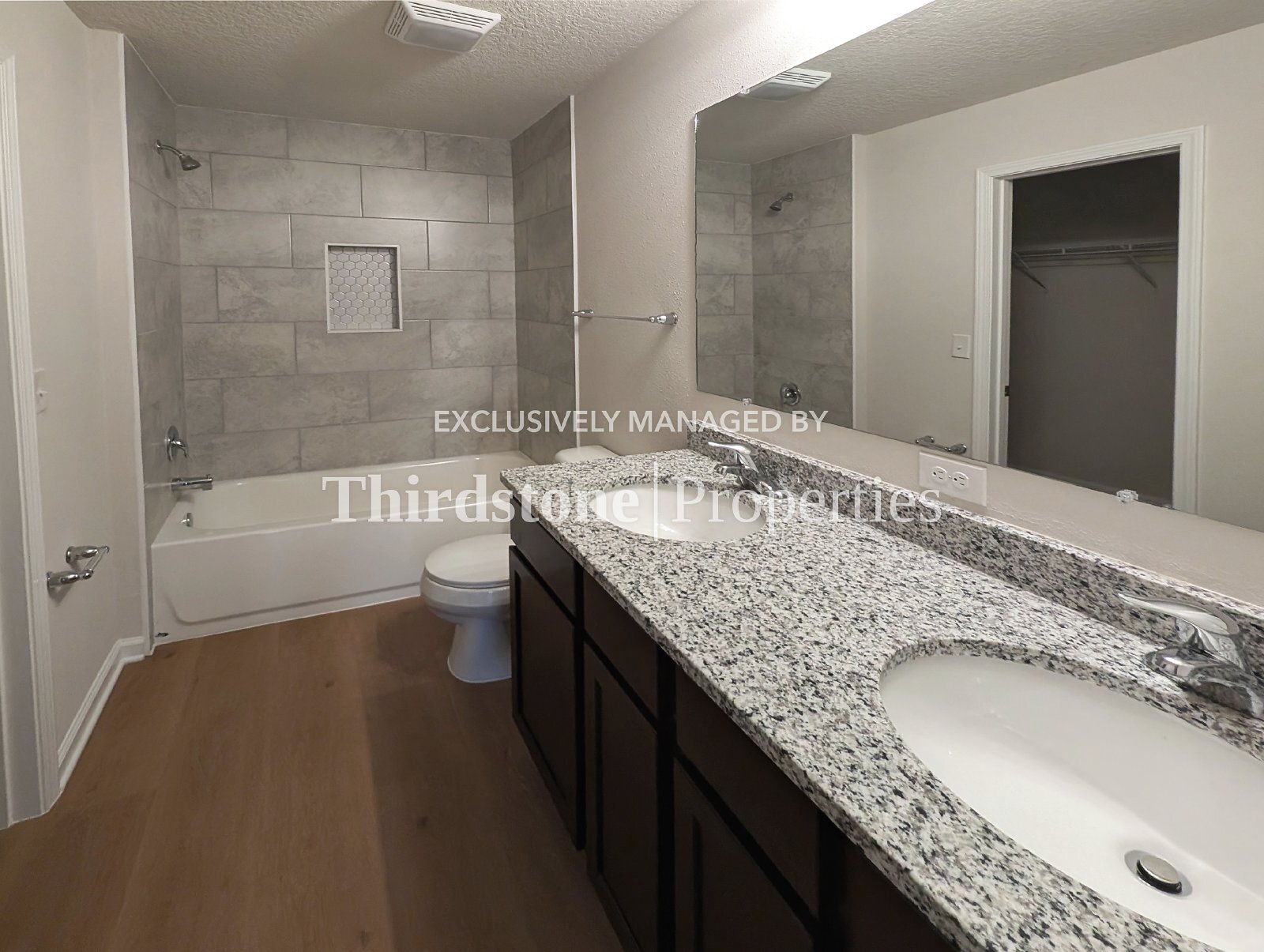 Building Photo - 5425 Shenandoah Ave