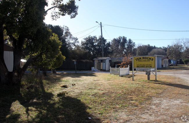 Building Photo - Ten Rocks Mobile Home Park