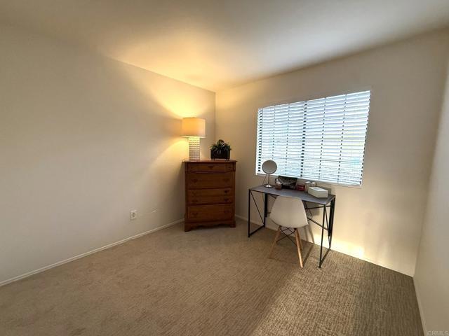 Building Photo - 3439 Lakewood St