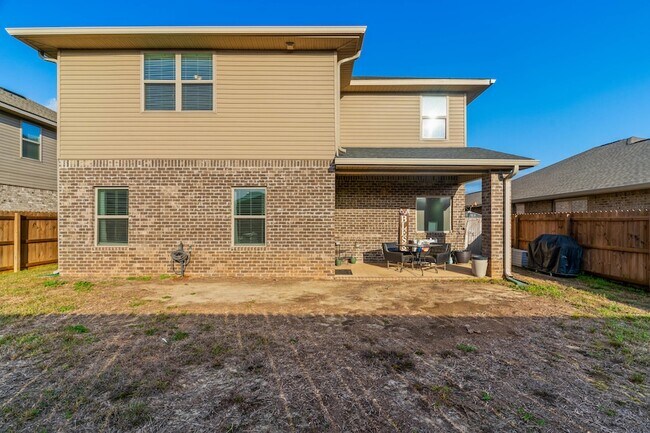 Building Photo - 224 Baycliff Dr