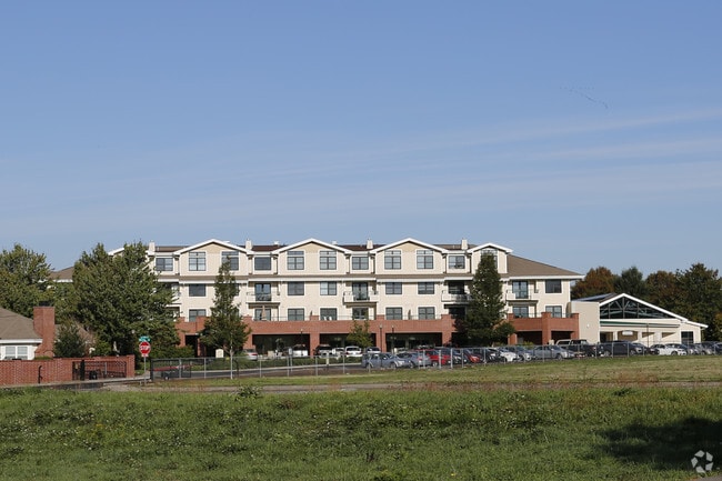 Building Photo - Touchmark at Fairway Village