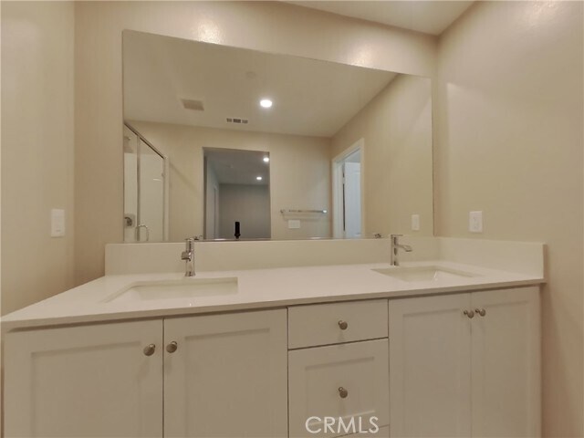 Building Photo - 31739 Willowood Way