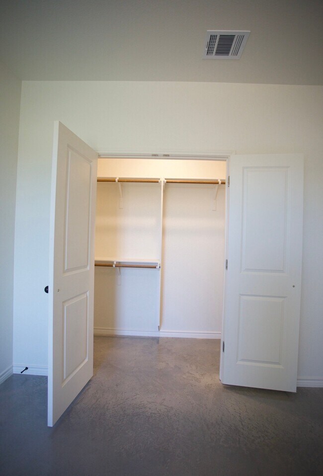 Building Photo - 4119 Long Creek Lane