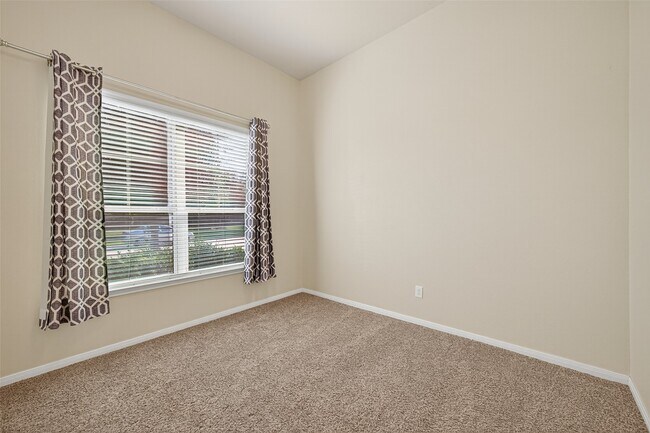Building Photo - 13815 Wixford Trail