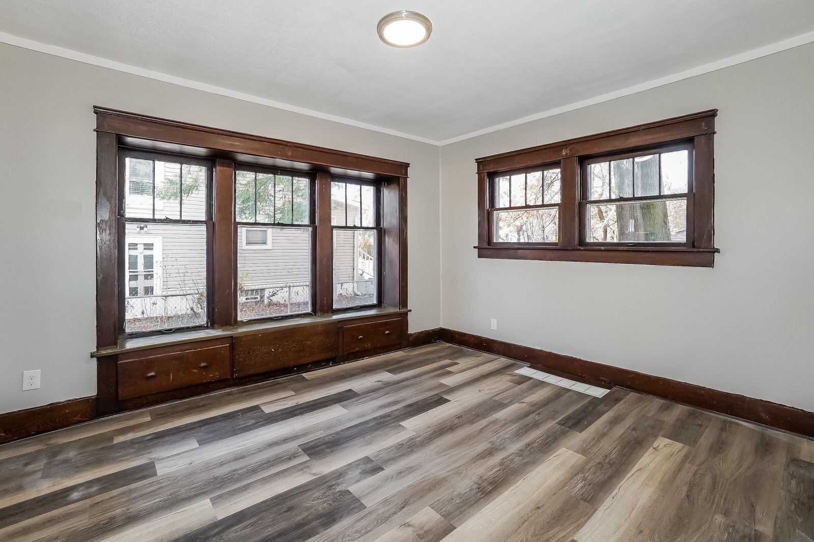 Building Photo - 724 Carlysle St