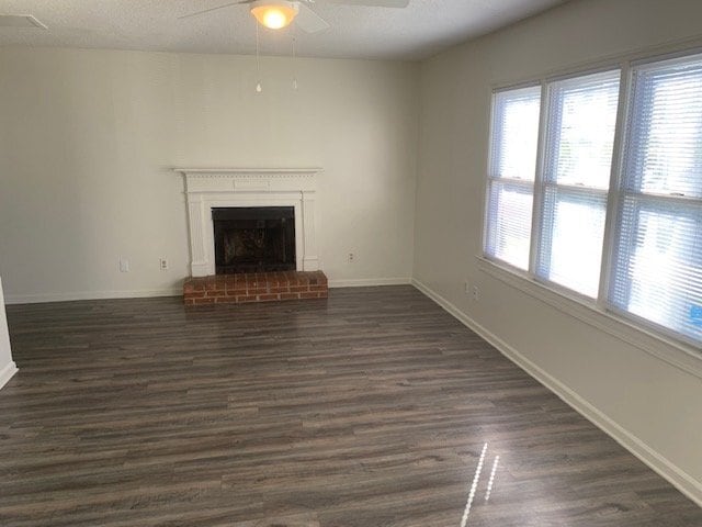 Building Photo - "Discover Your Dream Home: Spacious 3-Bedr...