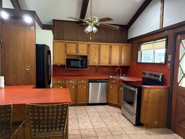 Building Photo - 4330 FM 1462