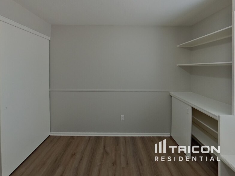 Building Photo - 4170 S Biscay Cir
