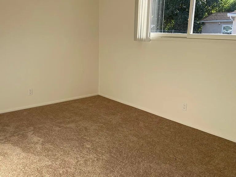 Building Photo - 9546 Mason St