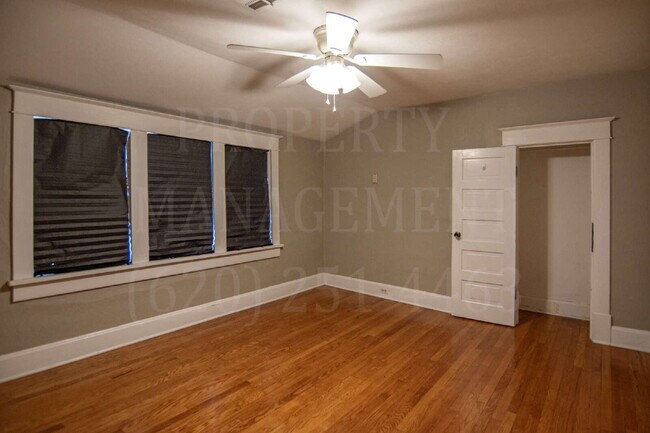 Building Photo - 4-Bedroom 2-Bathroom + Bonus Room