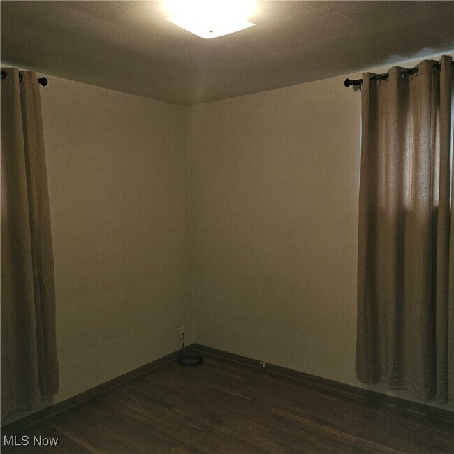 Building Photo - 13710 Rybak Ave