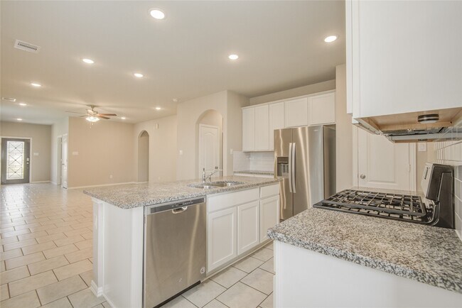 Building Photo - 31319 Palomino Ranch Path