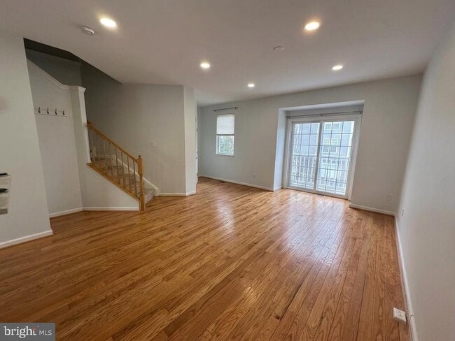 Building Photo - 7866 Dogue Indian Cir