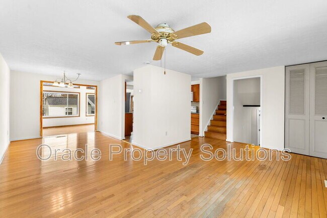 Building Photo - 6634 Dovecote Dr