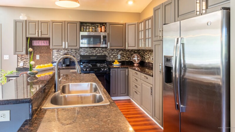 Building Photo - 757 Limerick Rd