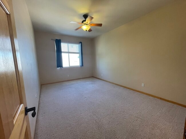 Building Photo - 6809 Chapingo Rd NE