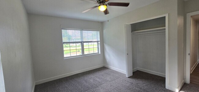 Building Photo - Coming Soon Lake Shore Single Family Home