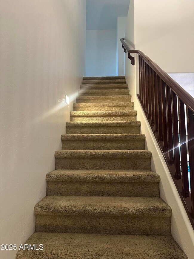 Building Photo - 4275 N 154th Dr