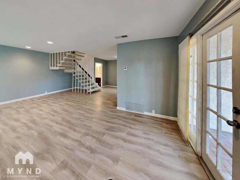 Building Photo - 7732 Camino Noguera